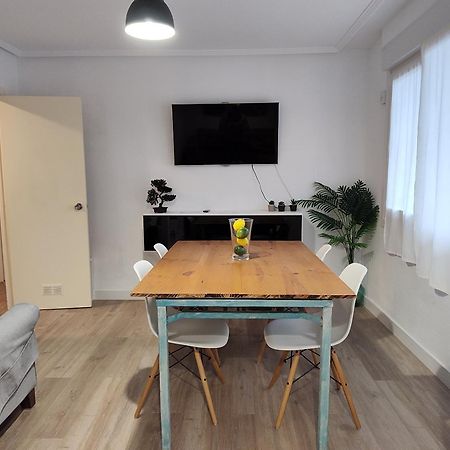 Apartamento Entero Con Desayuno Incluido Y Parking Gratuito, A 3 Km De Playa Con Aire Acondicionado ムスキス エクステリア 写真