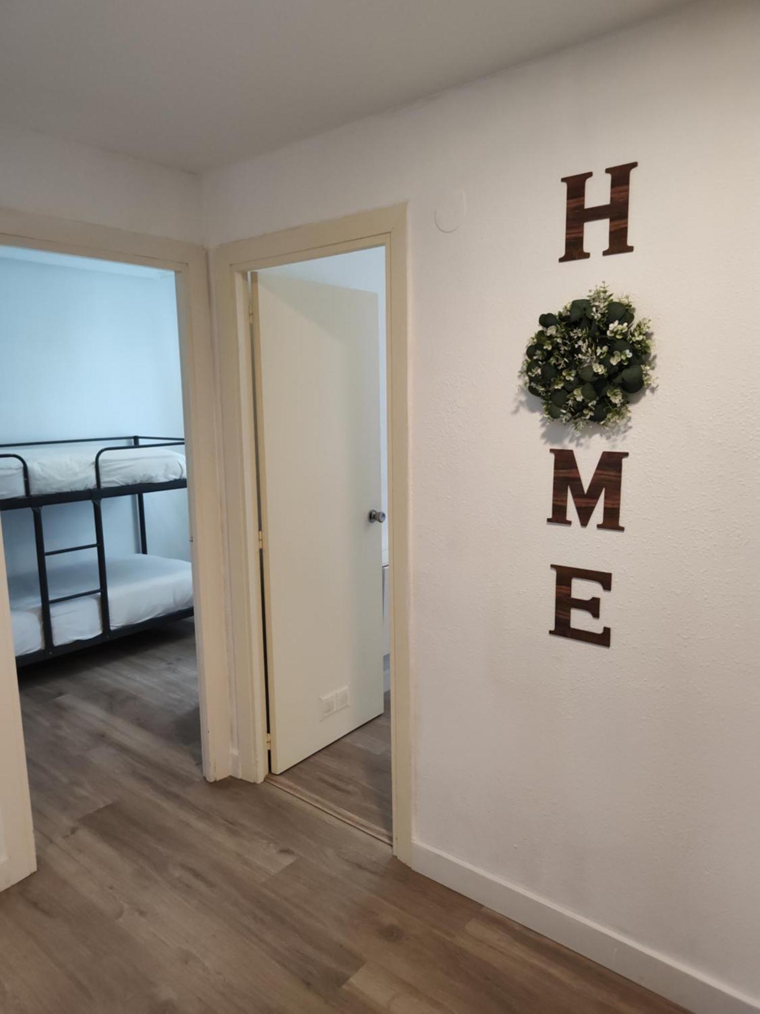 Apartamento Entero Con Desayuno Incluido Y Parking Gratuito, A 3 Km De Playa Con Aire Acondicionado ムスキス エクステリア 写真