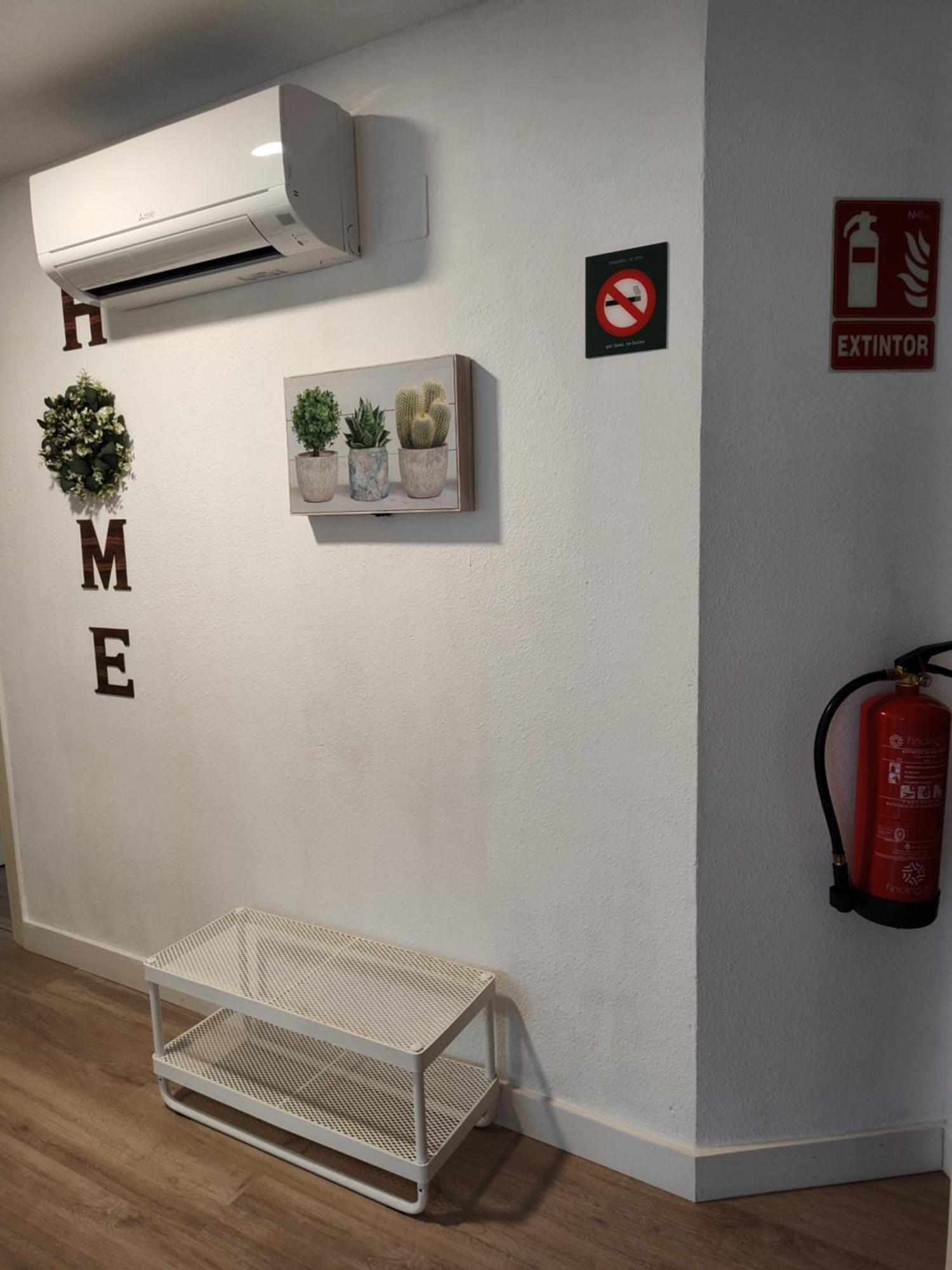Apartamento Entero Con Desayuno Incluido Y Parking Gratuito, A 3 Km De Playa Con Aire Acondicionado ムスキス エクステリア 写真